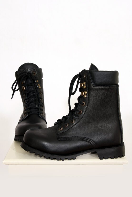 MILITARY batai